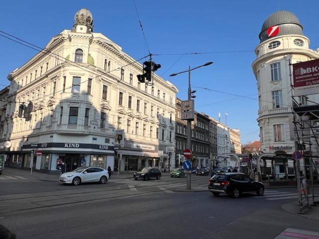 City&more! Feines Beim Kalvarienberg! Apartment Wien